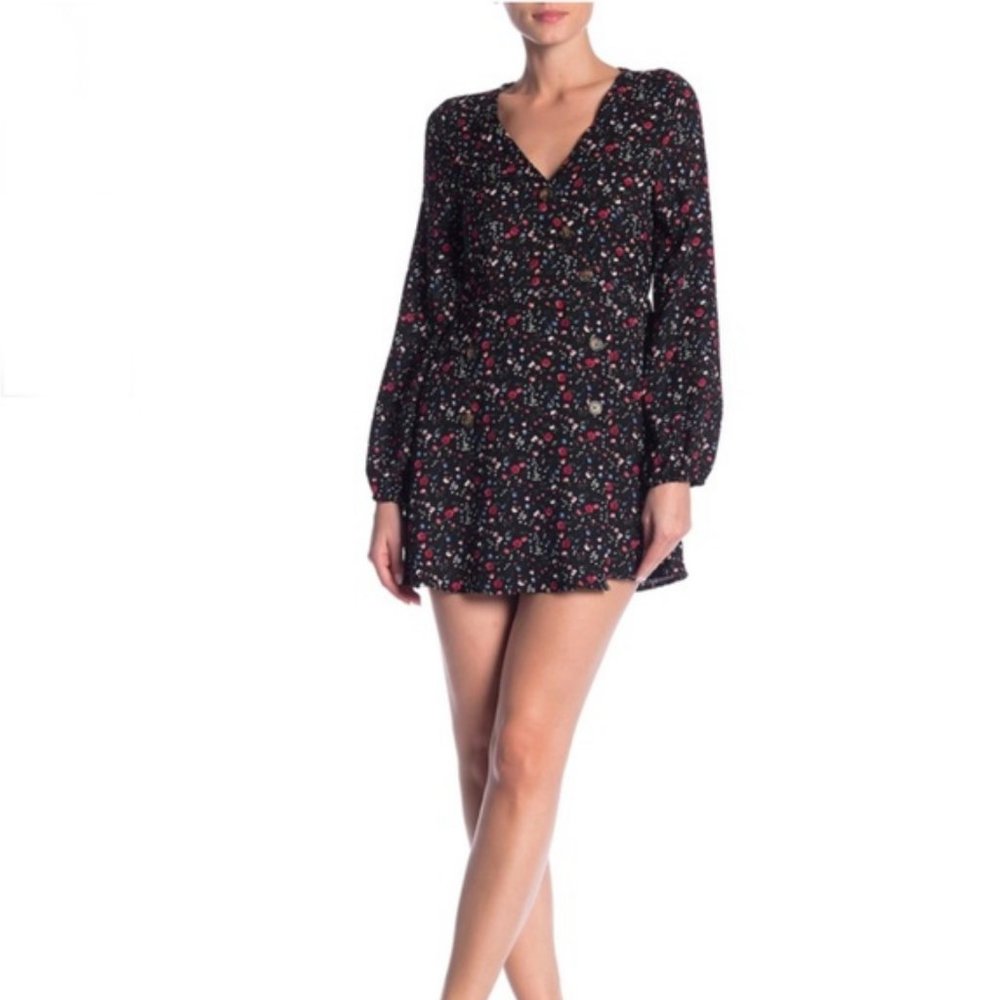 Hiatus Flora‎ Mini Dress V-Neck Medium Black Red Blue Buttons Long Wide Sleeves